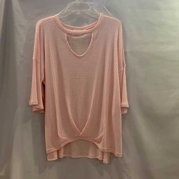 NWT light pink side slit waffle fabric shirt - Picture 1 of 6